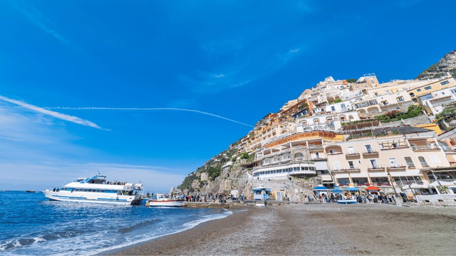 Minicrociera Positano Amalfi - Choosing Your Seat: Top Deck Viewing vs. a Warm Ride Below