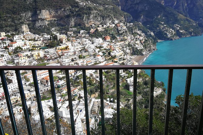 Minivan Tour | Positano Sorrento and Pompeii whit local driver - The Sergio factor: calm driving on crazy roads