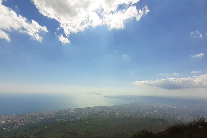 Mount Vesuvius Tour with Entry Ticket & Lunch - FAQ