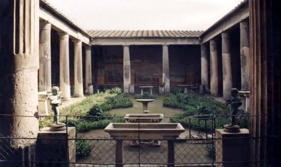 Naples: Amalfi Coast, Sorrento and Pompeii Day Trip - Should You Book This Naples, Amalfi, Sorrento, and Pompeii Day Trip?