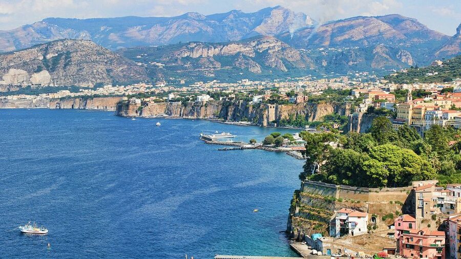 Naples: Full-Day City Tour with Pompeii and Sorrento - Pompeii With Skip-the-Line Tickets and a Live Guide