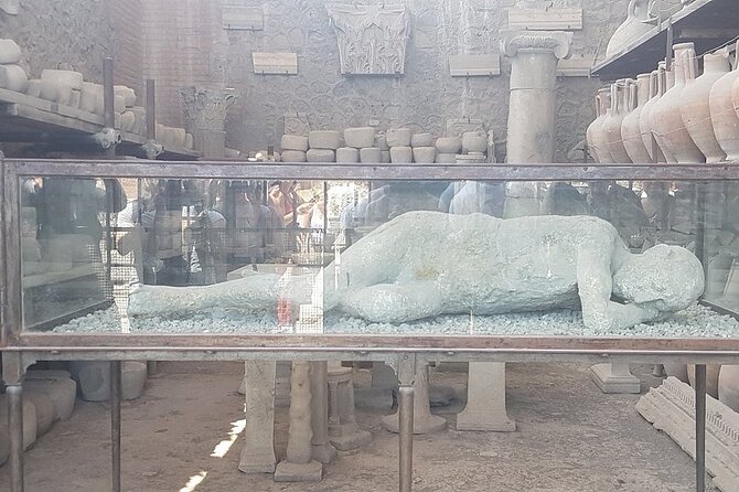 Naples, Pompeii and Sorrento full day tour from Naples - Price and logistics: what you pay for, and what can still slow you down