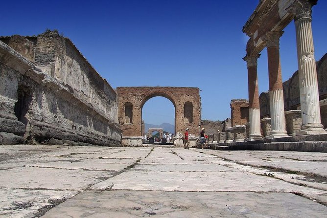 Naples: Pompeii & Herculaneum Day Trip – Small Group Tour - Key points I’d plan around
