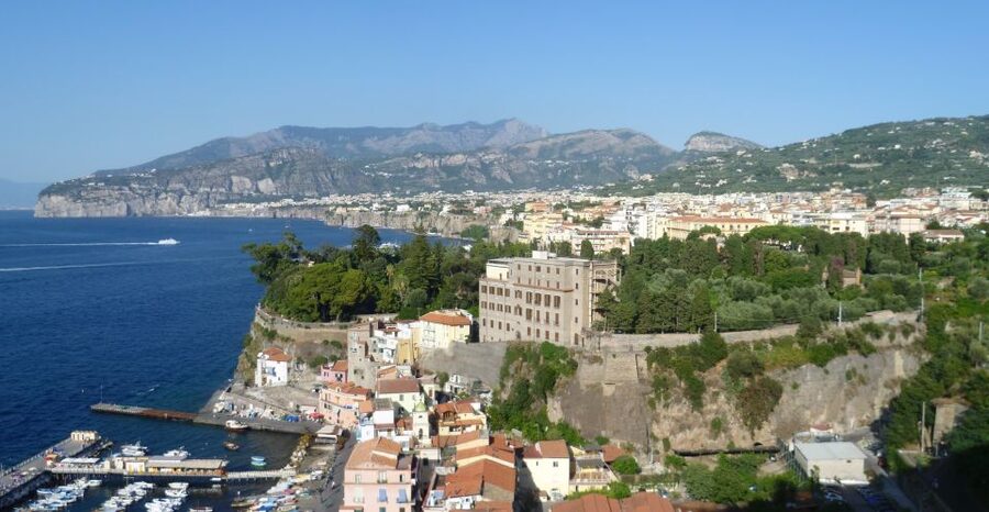 Naples: Sorrento, Amalfi Coast, Pompeii Trip from the Port - Sorrento on foot: Saint Antonino sights plus real time for wandering