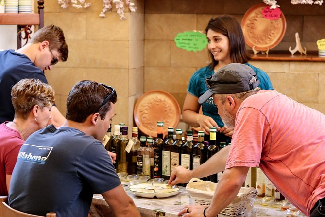 Olive oil tasting in Sorrento - Tasting More Than Oil: Balsamic, Glazes, Honey, Citrus Marmalade