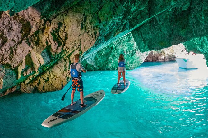 Paddleboard in Capri between caves and beaches. Photos included! - Key things I’d zero in on before you go