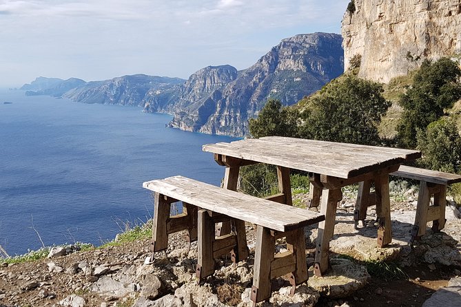 Path of the Gods Hiking Day Tour from Sorrento - Along the coast: viewpoints, farm remnants, and shepherd rhythms