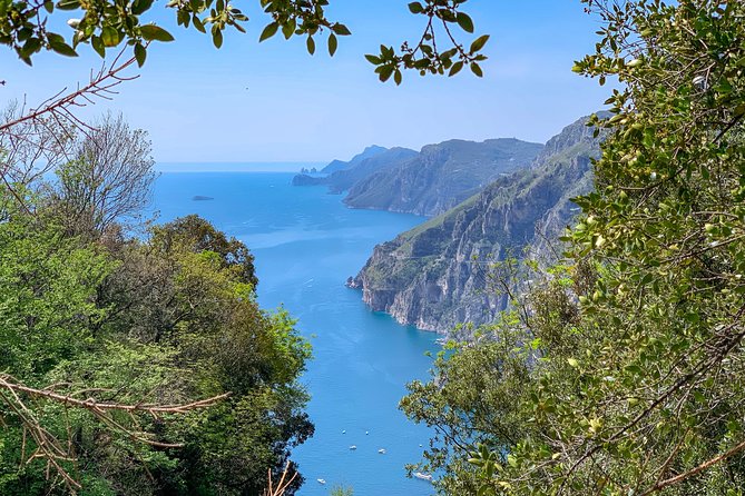 Path of the Gods Private Hiking Tour from Agerola - The mid-route snack break, including shepherd-style food options