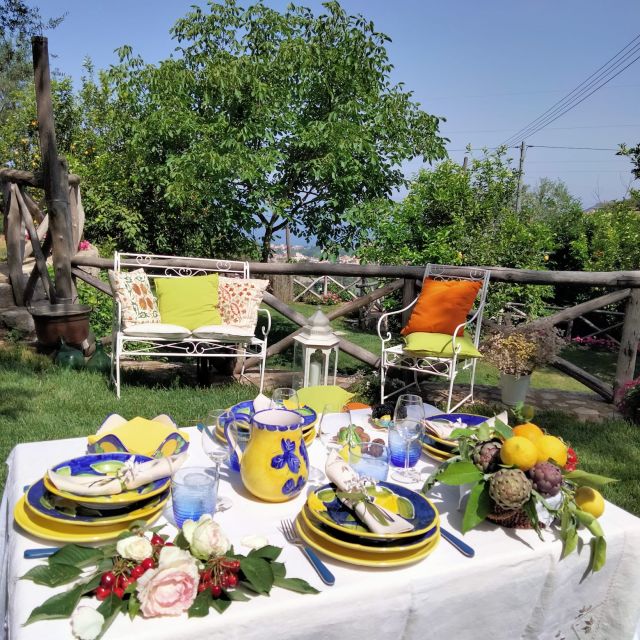 Piano di Sorrento: Cooking Class with Food Tasting and Wine - From the villa entrance to welcome bruschetta and a drink