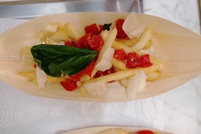 Pizza e Tiramisù class with local mum in Positano - Practical tips for a smoother, more enjoyable afternoon