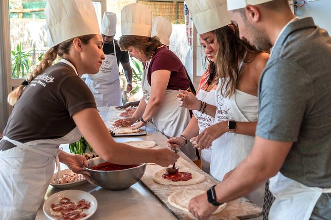 Pizza School Experience from Sorrento - Pickup and the trip to Restaurant Tirabuscio