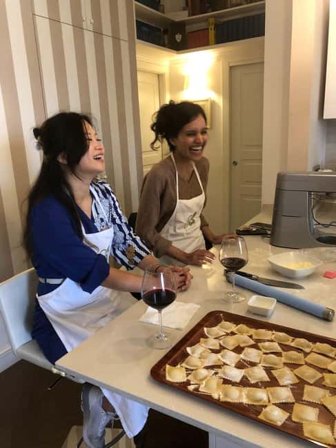 Pompei: Cooking class fresh pasta - The included menu: bruschetta, pasta, dessert, and wine
