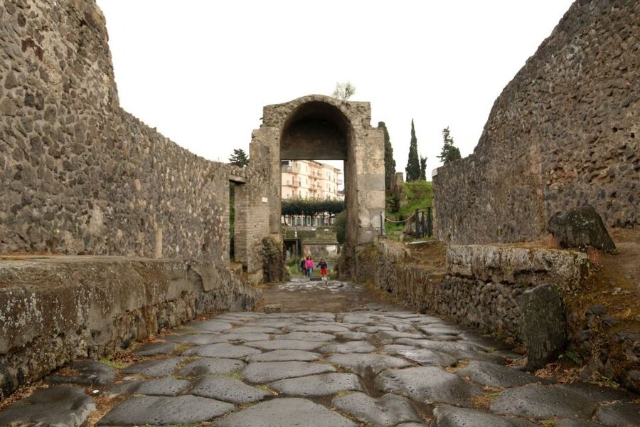 Pompeii 2-Hour Private Tour - What to Wear, Bring, and Not Bring (Pompeii Rules Matter)