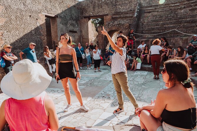Pompeii 2-hour Private Tour with an Archaeologist-Ticket included - Walking Pompeii’s main street: the route that ties everything together