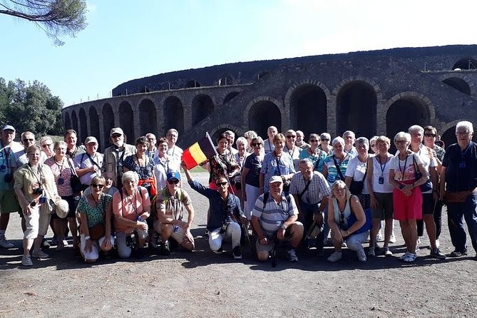 Pompeii 360° - 4-hour tour with an expert Guide in archaeology - Stop-by-stop: amphitheater, Forum, domus, baths, temples, and the choice at the Lupanar