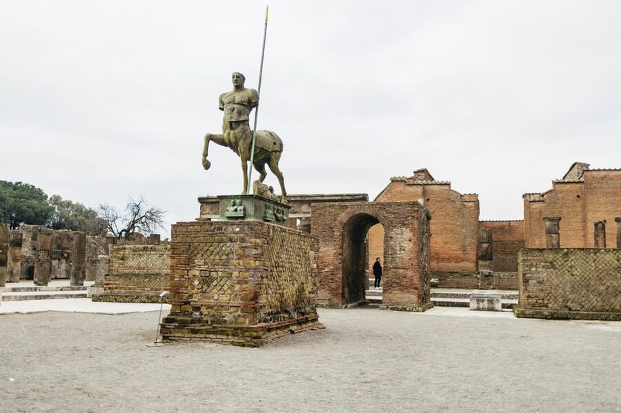 Pompeii: Afternoon to Sunset Guided Tour with Ticket - Theater, Streets, Bakeries, and Neighborhood Housing Blocks