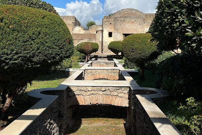 Pompeii and Herculaneum from Sorrento or Naples - The skip-the-line promise, and what you still need to pay