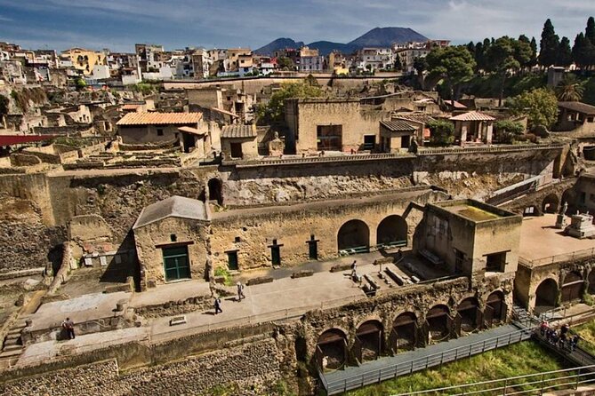 Pompeii and Herculaneum from Sorrento or Naples - Pompeii Archaeological Park: a 3-hour walk that actually works