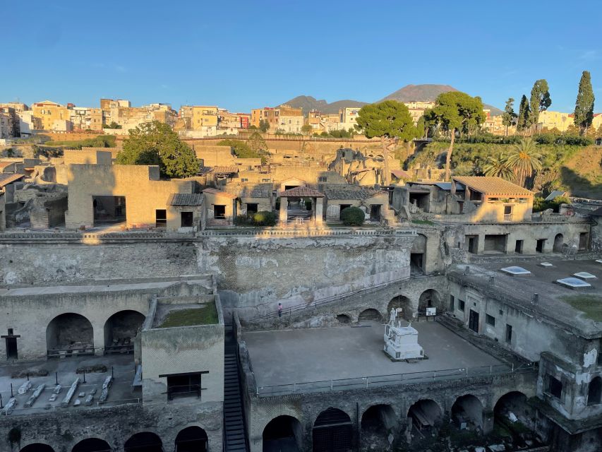 Pompeii and Herculaneum: Guided Tour with an Archaeologist - What makes Benedetto’s tour worth paying for