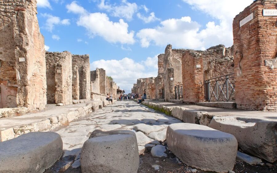 Pompeii: Archeological Tour & Wine Tasting at Mt. Vesuvius - The Two-Hour Pompeii Reality Check