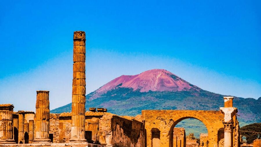 Pompeii Audioguide - TravelMate app for your smartphone - Price and value for $9 per person