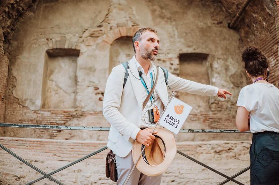 Pompeii: Entry Ticket and Guided Tour with an Archaeologist - Who should book this Pompeii archaeologist tour?