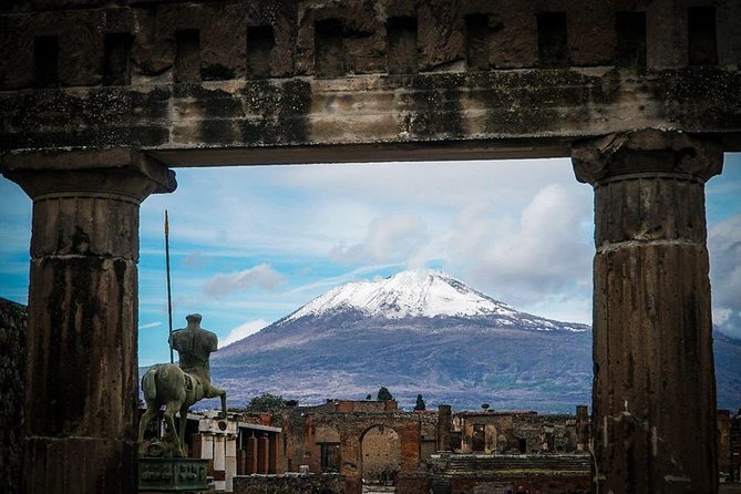 Pompeii Express Guided Tour by Train from Sorrento - The Pompeii Stop: Staying on the Train Until the Correct Arrival