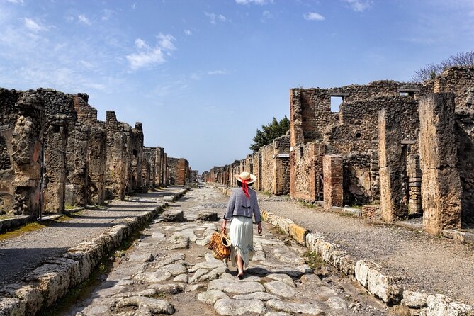 Pompeii guided group tour plus entry ticket - Timing and expectations: where the tour shines and where it does not