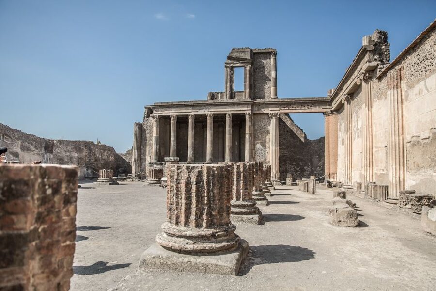 Pompeii: Guided Tour and Skip-the-Line Ticket - Lupanare, Cast Victims, and the Macellum: The Human Side of Pompeii