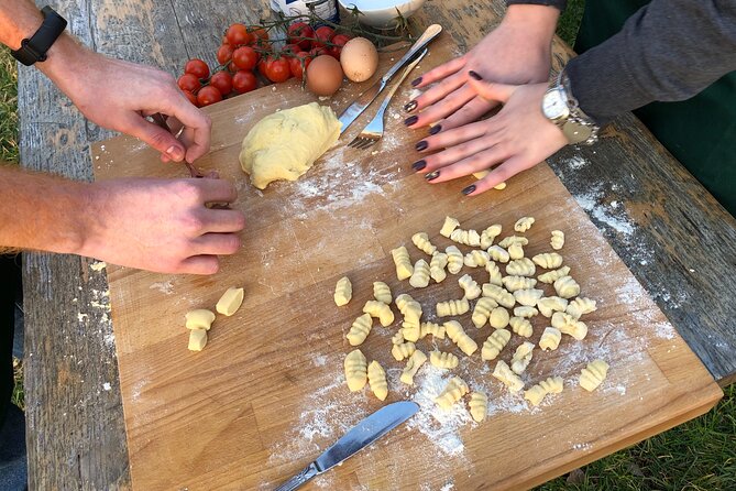Pompeii: guided tour of the ruins and cooking class fresh pasta - What you’ll eat and drink: Gragnano wine, dessert, and real conversation fuel