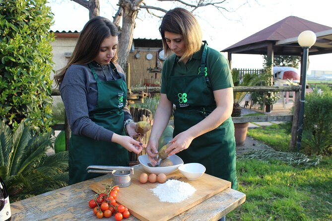 Pompeii: guided tour of the ruins and cooking class fresh pasta - Who should book this Pompeii tour, and who should skip it