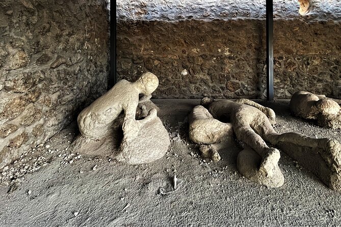 Pompeii: Guided Tour with Skip-the-Line Entry - Heat, Crowds, and Smart Timing: The Real Difference on the Ground
