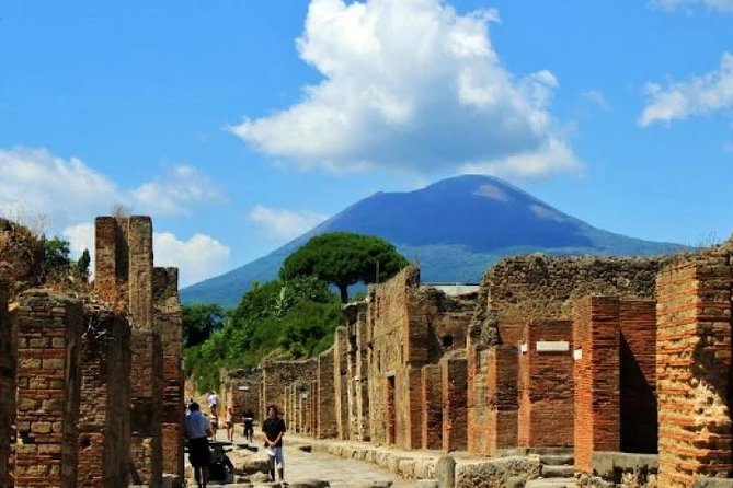 Pompeii, Mt Vesuvius and Wine Tour - How This Tour Runs, and Why the “Order” Matters