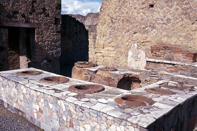 Pompeii, Mt. Vesuvius, Herculaneum Private Tour - Ticket timing and what not to forget (so you do not lose time at the gates)