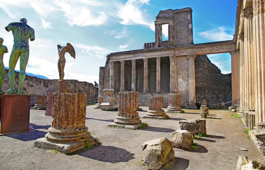 Pompeii: Skip-the-Line Entry & Audioguide - The Amphitheater and the Dramatic Theater: How Crowds Were Built