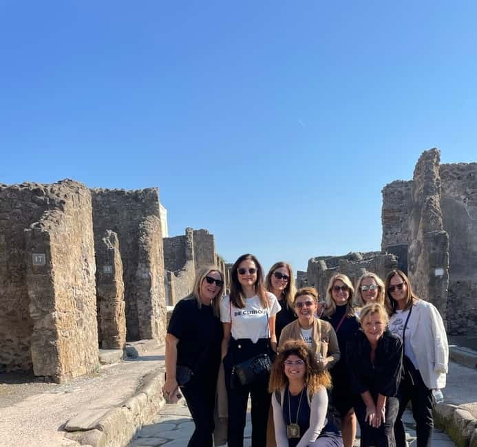 Pompeii: Skip-the-Line Private Tour with Archaeologist Guide - Pompeii, seen with context not chaos
