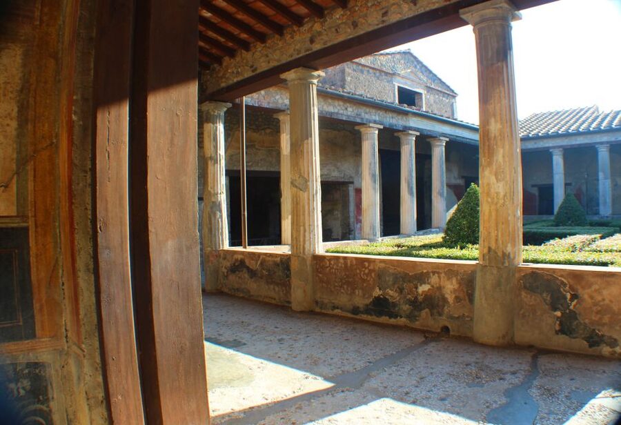 Pompeii: Skip-the-Line Tickets and Tour with Archaeologist - Who This Pompeii Tour Fits Best