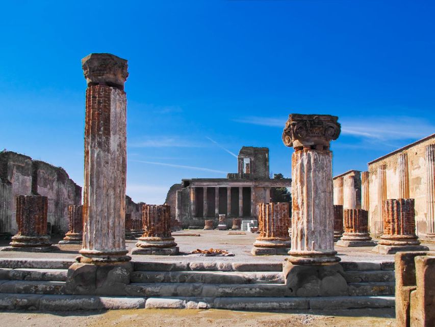 Pompeii Skip-the-Line Tkt +transfer from C/mare di Stabia - Theaters, brothels, and how the audio guide changes your reading of ruins