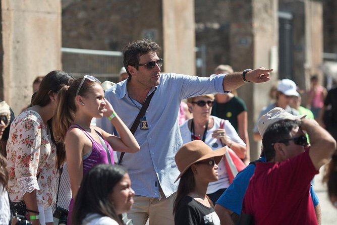 Pompeii: Small Group Tour with an Archaeologist - Houses and wall art: learning to read Pompeii’s interiors
