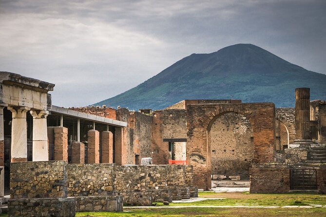Pompeii & the Amalfi Coast Private Tour - Amalfi town in 1 hour: short time, strong sense of place