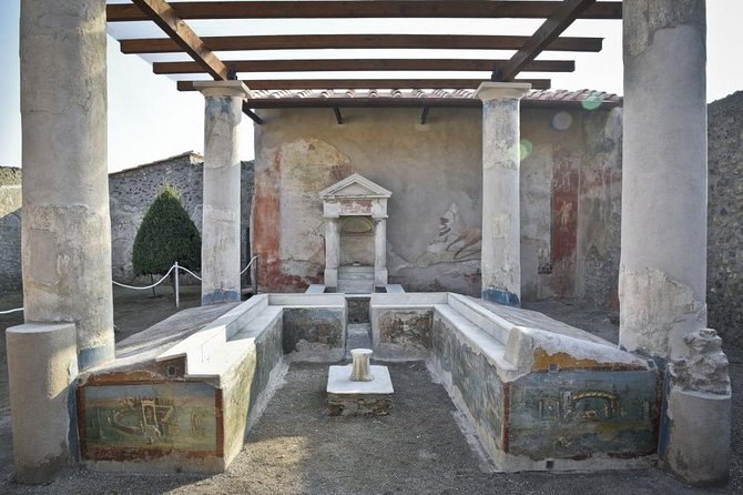 Pompeii the Buried city - Pompeii with a real guide, not a conveyor belt