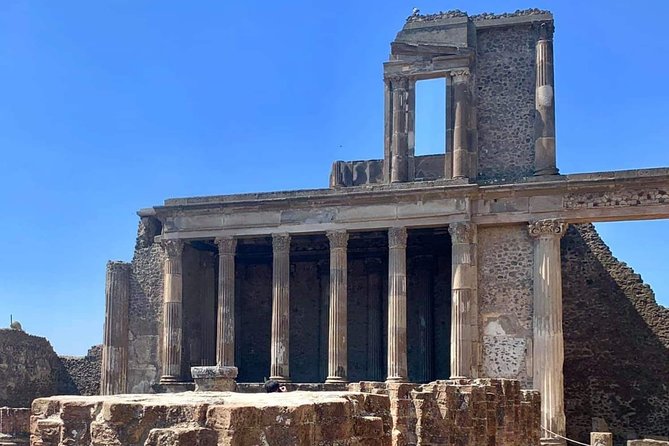 Pompeii the Buried city - Lupanare and erotic frescoes: what you’ll see and how to handle it