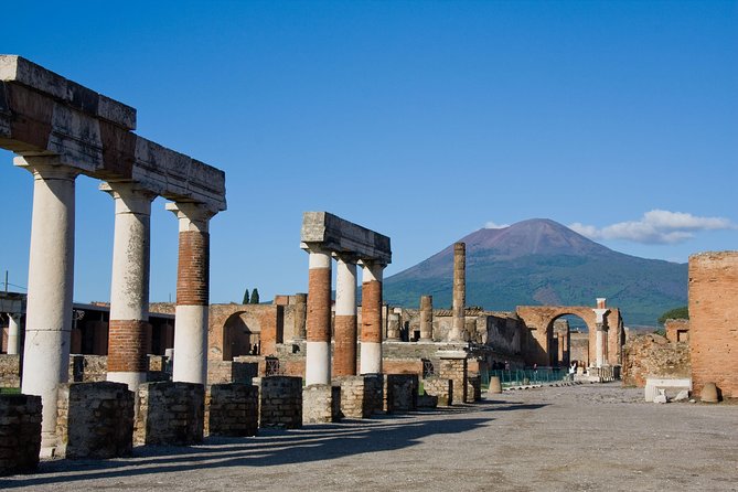 Pompeii the Buried city - The heart of Pompeii: Forum, public life, and the Baths