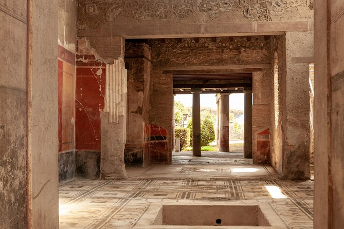 Pompeii Tour & Lunch with Wine Tasting Experience - Your 2 Hours in Pompeii: What You’ll Actually Get From the Ruins Walk