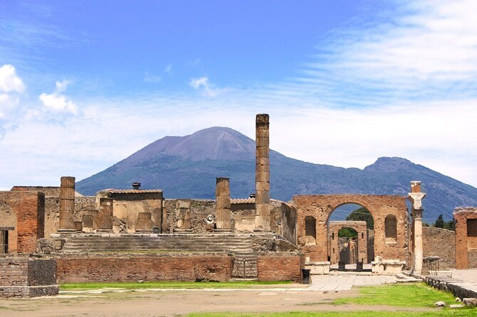 Pompeii Tour with Lunch and Wine Tasting from Positano - Mount Vesuvius Transfer: Short, but It Sets Up the Winery