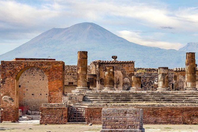 Pompeii, Vesuvius & Wine Tasting - Stop 2: Pompeii Archaeological Park for 2 hours