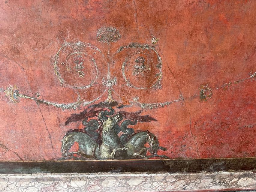 Pompeii-Vesuvius & Winery All Inclusive Tour From Positano - What to pack so the day feels easy, not exhausting