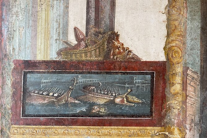Pompeii & Vesuvius with Lunch & Wine Tasting from Amalfi Coast - Group size, guides, and how this feels in real life