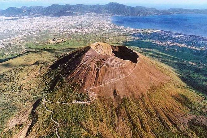 Pompeii & Vesuvius with Lunch & Wine Tasting from Positano - The Value Question: Is $324.64 a Good Deal?