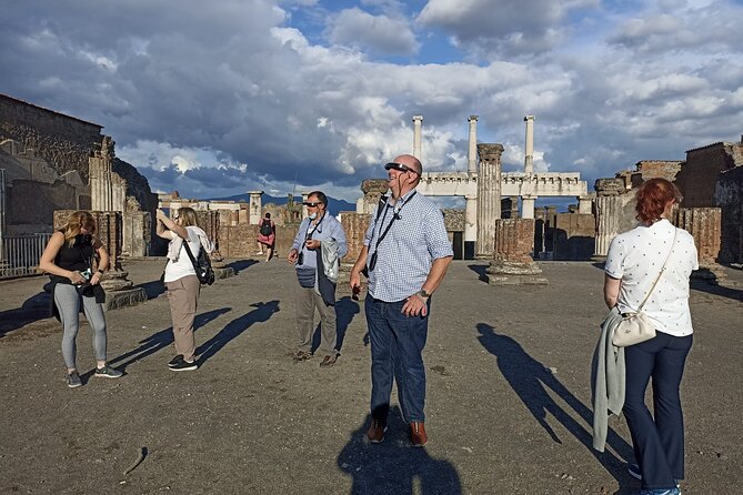 Pompeii: walking tour with 3D glasses and with entrance ticket - What is not included, and why that affects your expectations